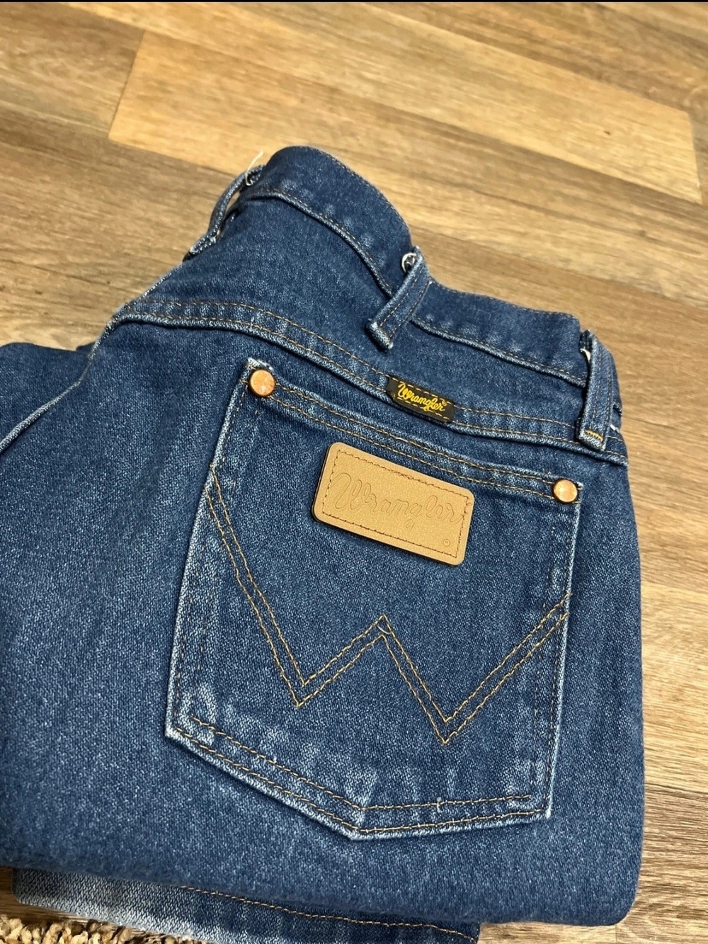 Wrangler Men's 35X32 Classic Blue Denim Jeans 13MWZ
